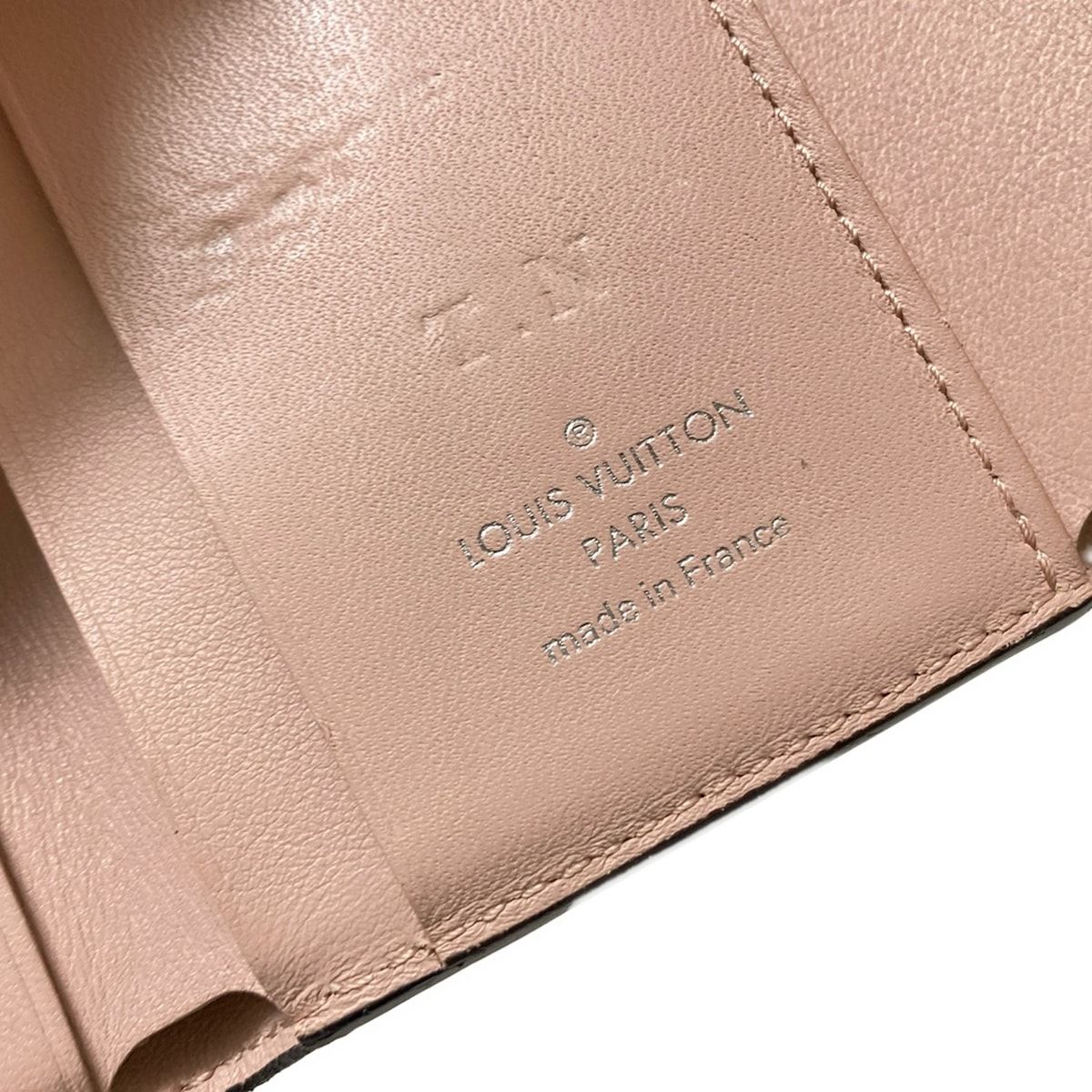 LOUIS VUITTON(ルイヴィトン) 3つ折り財布 マヒナ ポルトフォイユ