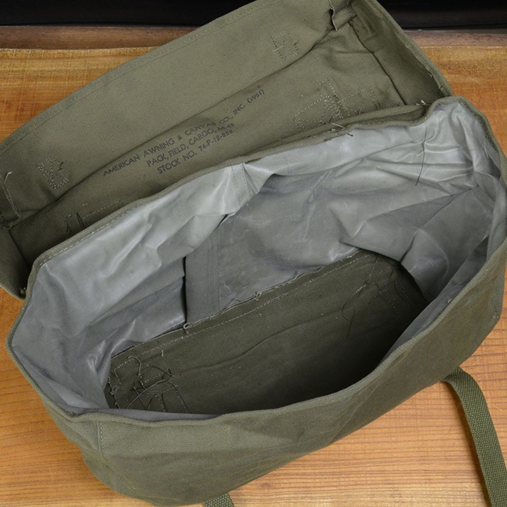 カーゴバッグ M-1945