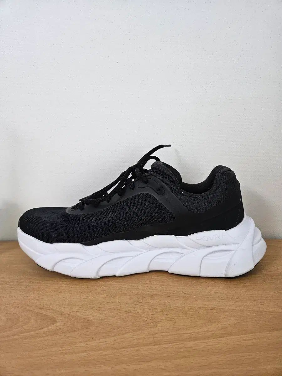 アンダーアーマー