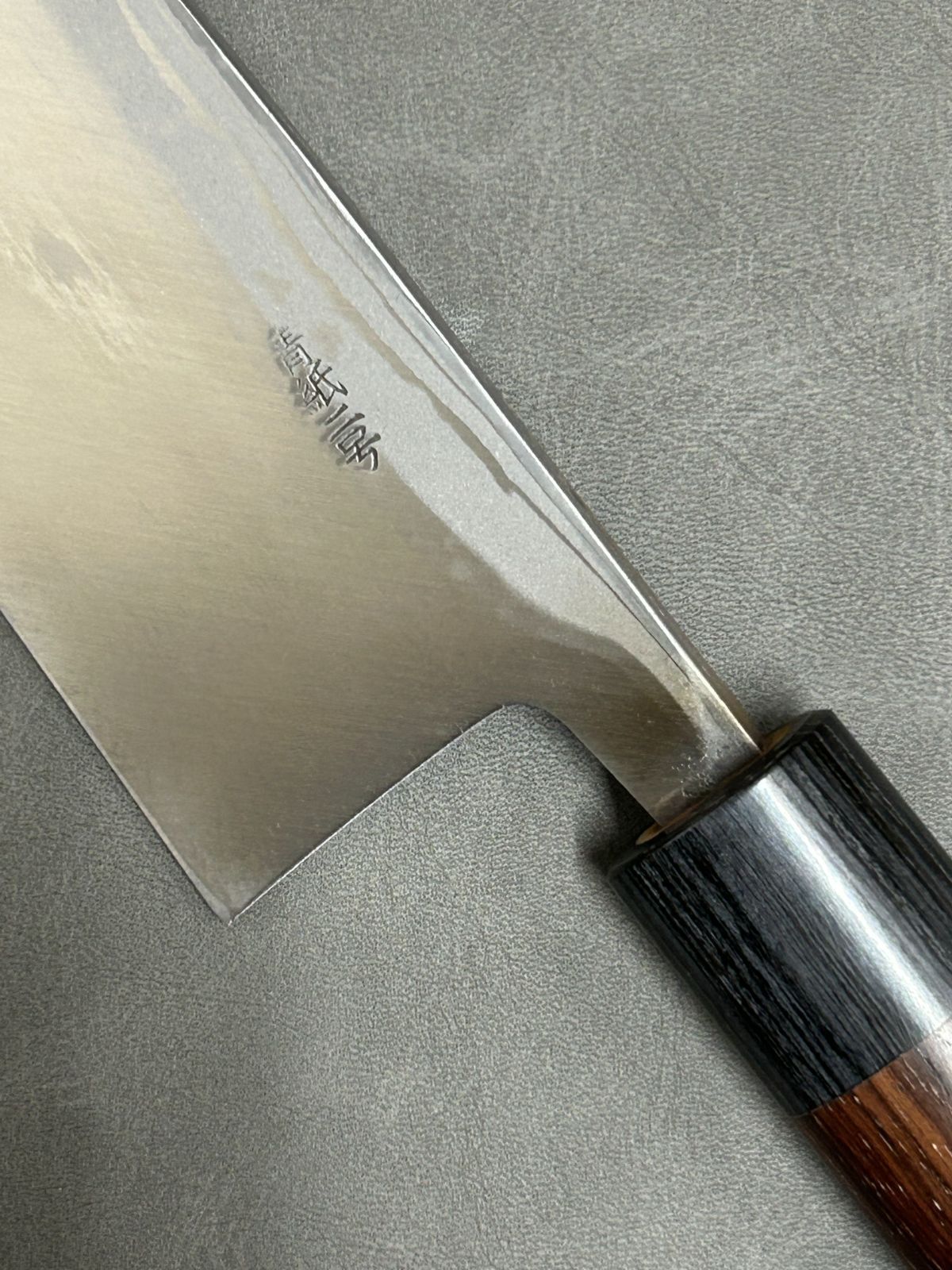 仙助 包丁 出刃 ダマスカス 安来鋼青紙2号 165mm 紫檀シノギ柄 3