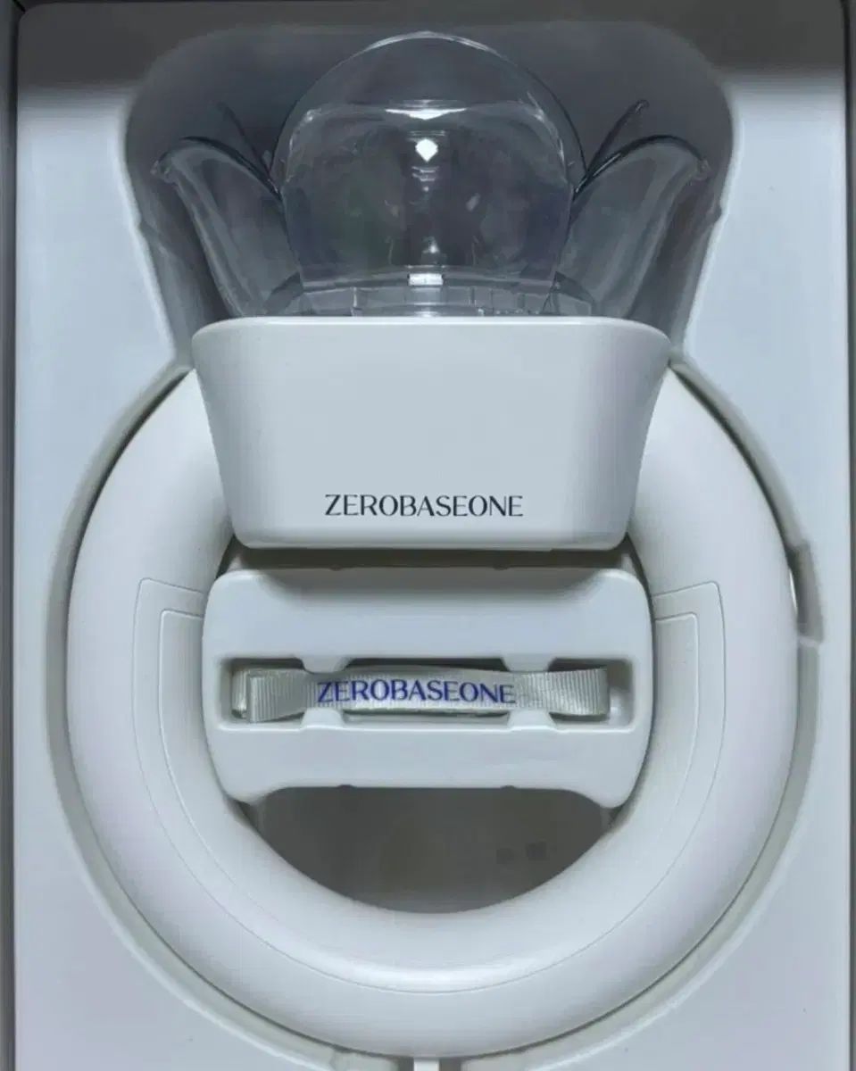 ZEROBASEONE(ゼロベースワン・ZB1・ゼベワン) ペンライト 出品 未使用