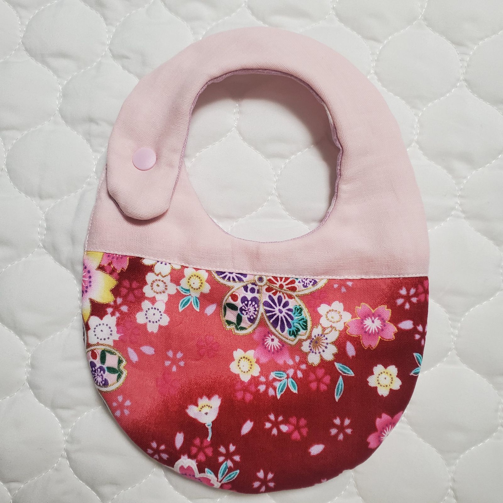 和柄スタイ 赤 ひなまつり 初節句 お雛様 ハンドメイド リバーシブル