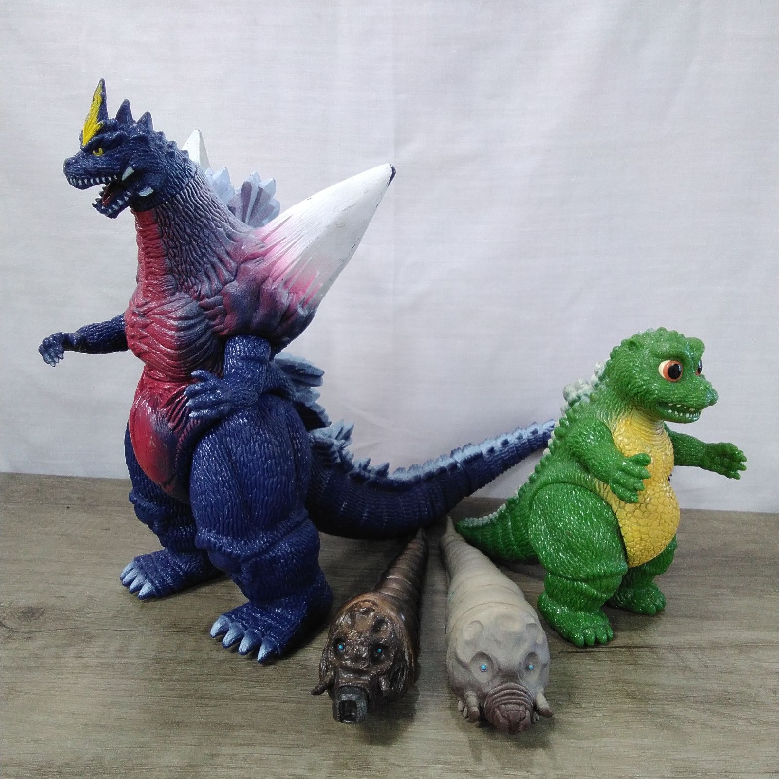 ゴジラ スペースゴジラ モスラ フィギュア ソフビ バンダイ ムービーモンスターシリーズ スペースゴジラ リトルゴジラ