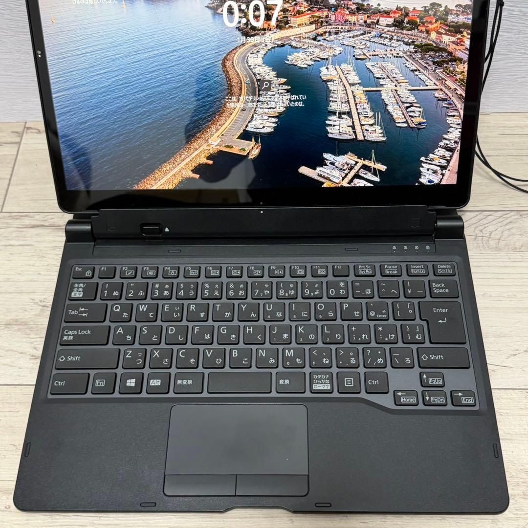 2in1】富士通 Q738/SB Win11 第8世代i5 8GB SSD Office付き 即納