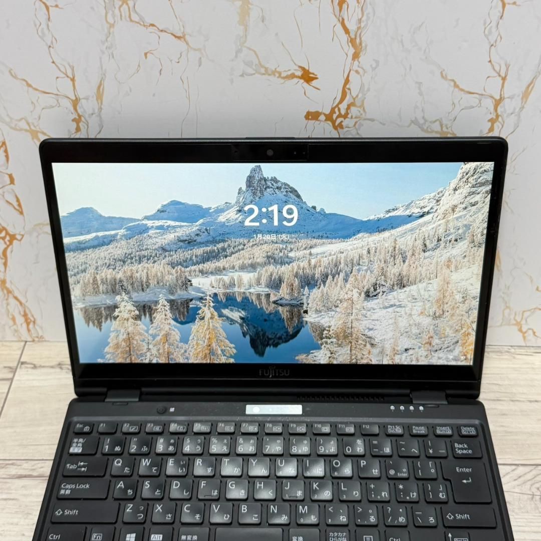 富士通 2in1PC 10世代i5/8GB/256GB office カメラ Office付き 即納 