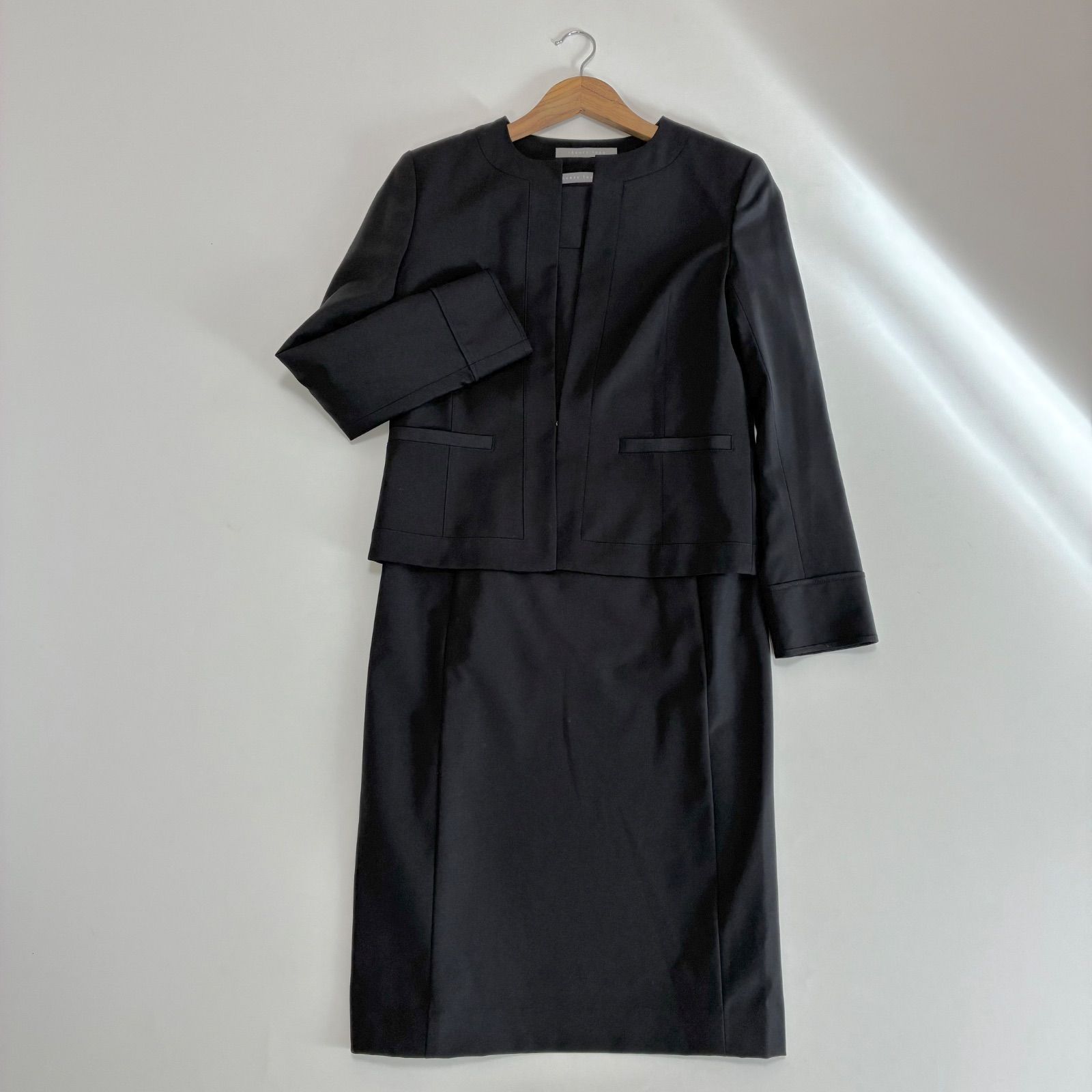 theory luxe セオリーリュクス☆EXECUTIVE ノーカラージャケット&7部袖