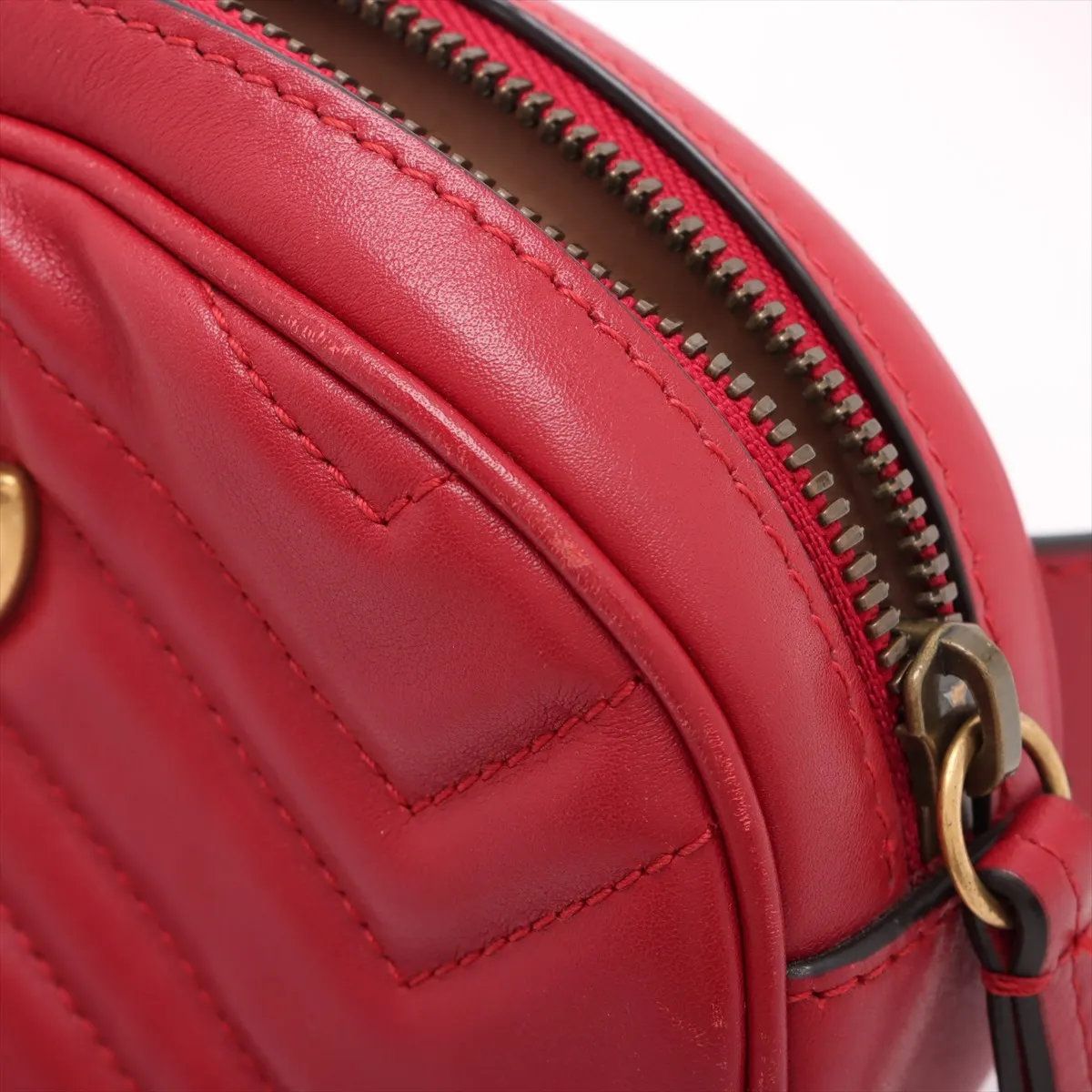 美品 グッチ GGマーモント レッド 476434 レザー 2WAY ボディバッグ