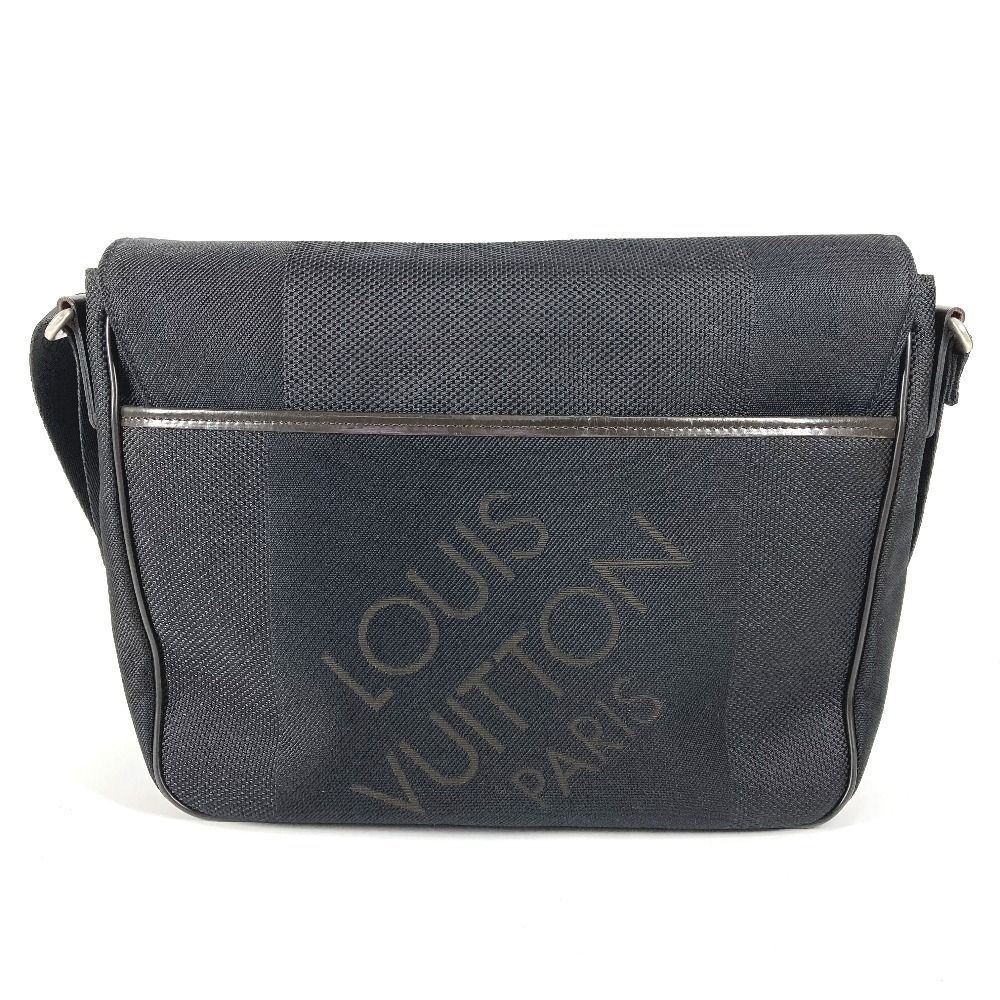 LOUIS VUITTON ルイヴィトン ショルダーバッグ プチメサジェ プチ