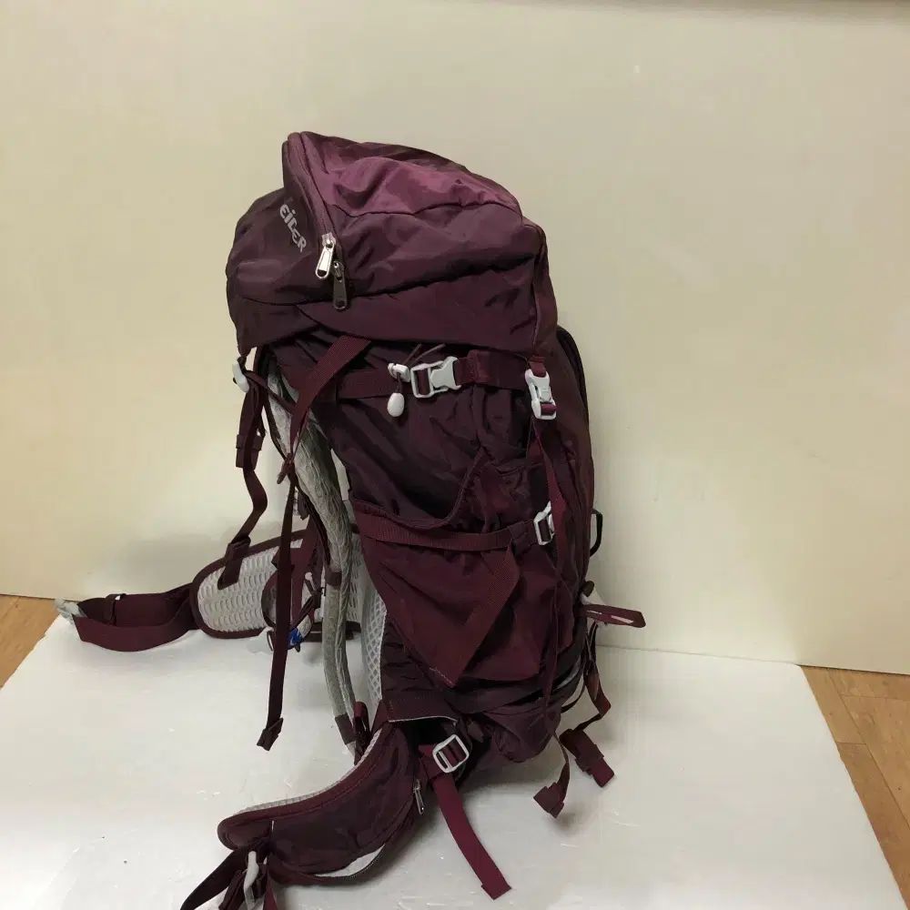 EIDER リュック 55 L 9999