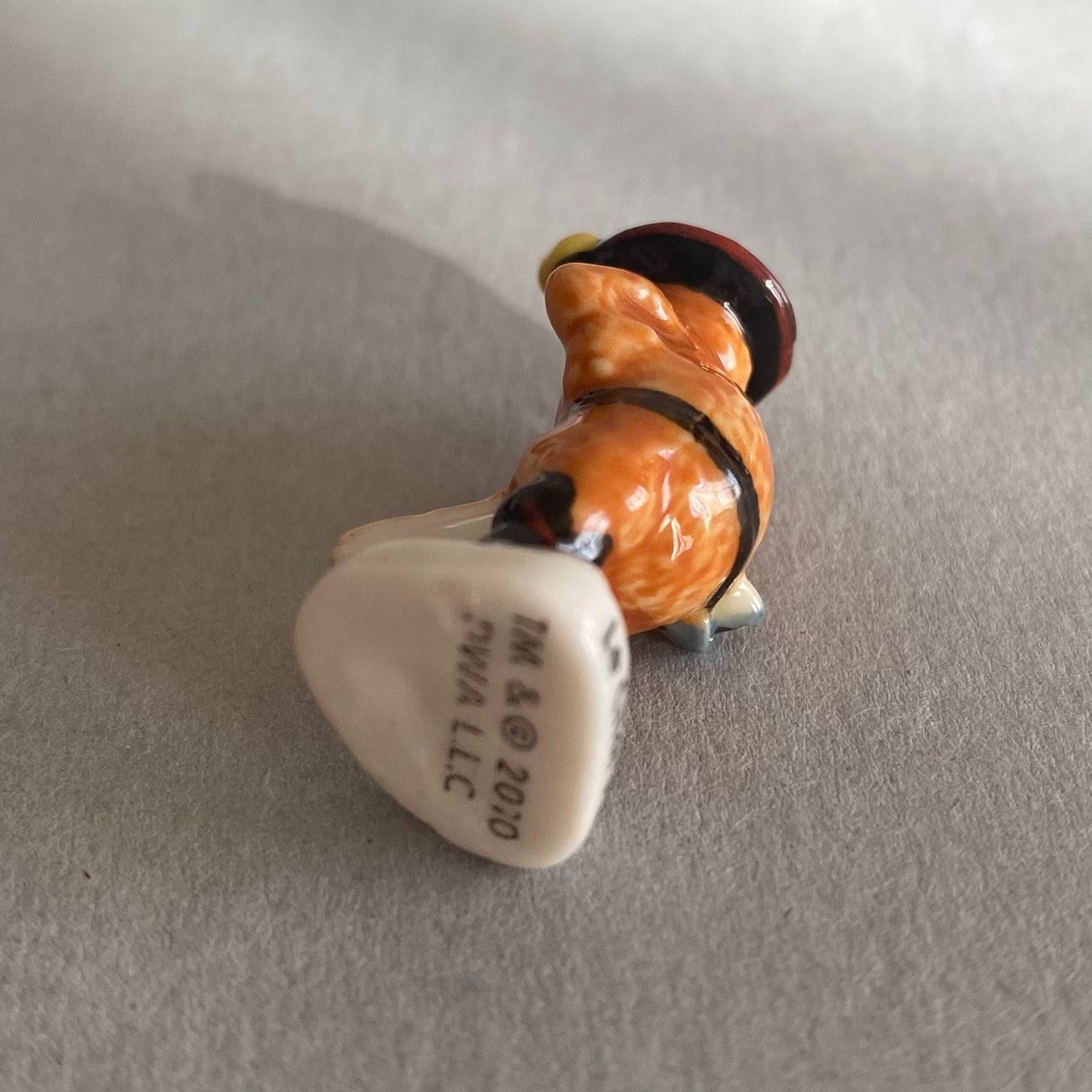 長靴をはいた猫のフェーブ／童話／フランス雑貨／陶器ミニチュア