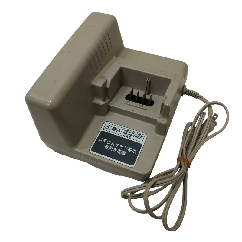 【未使用品】Panasonic パナソニック NKJ033B 充電器 Panasonic パナソニック 電動アシスト自転車用 充電器 NKJ033B