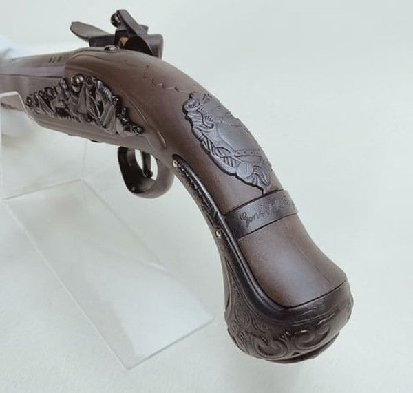 新品 KTW フリントロックピストル エアーコッキングハンドガン 18歳