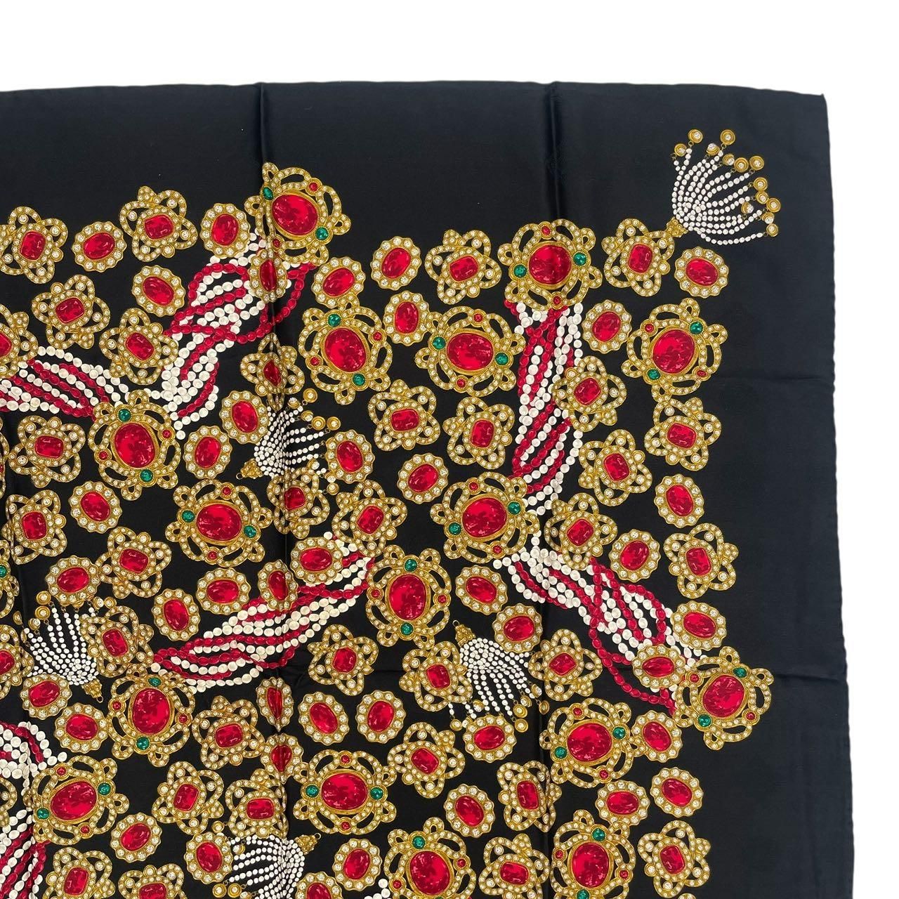 未使用品 CHANEL シャネル スカーフ シルク 宝石柄 ブラック x