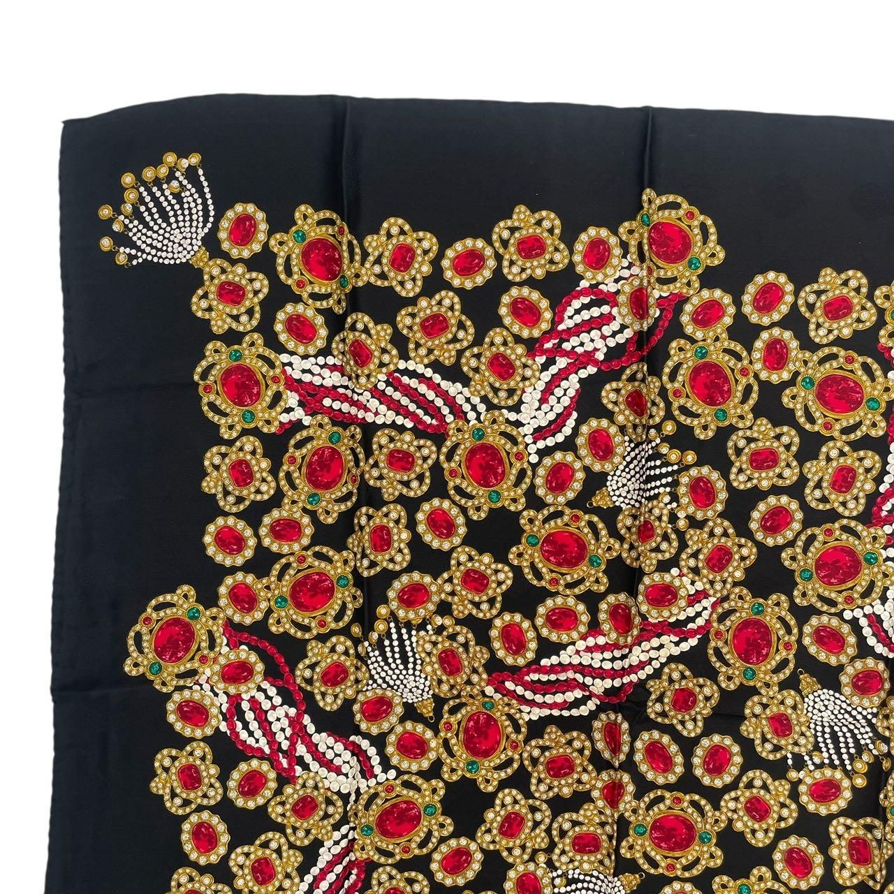 未使用品 CHANEL シャネル スカーフ シルク 宝石柄 ブラック x