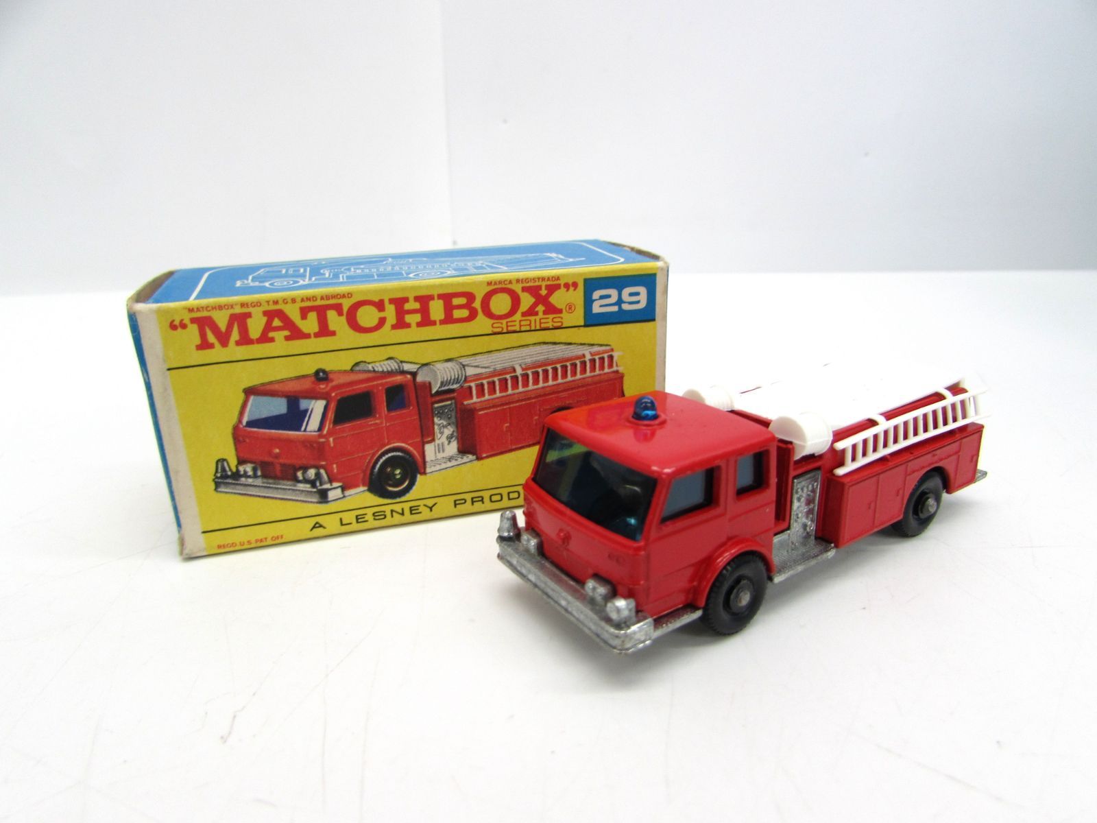 昭和レトロ MATCHBOX マッチボックス FIRE PUMPER TRUCK ファイヤー