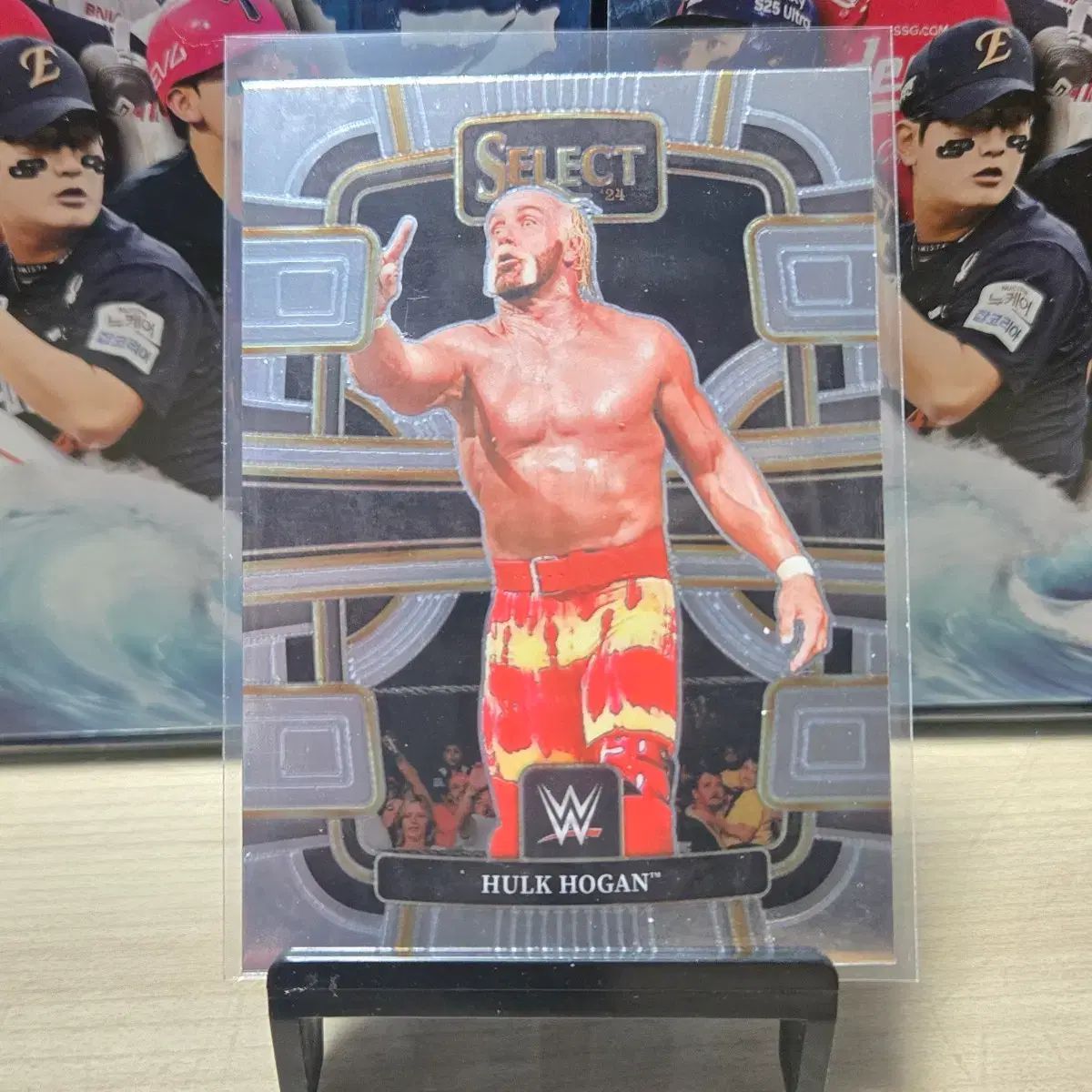 2024 WWE ハルク・ホーガン SELECT カード 出品 - メルカリ