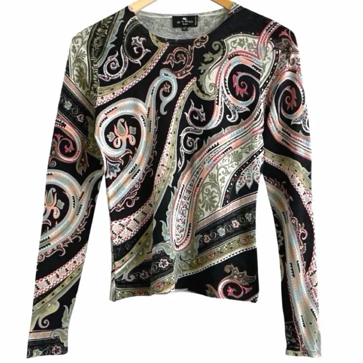 【エトロ】シルクカシミヤニット（L）ペイズリー柄　アイボリーピンク　やわらか薄手 ETRO エトロ シルク カシミヤ ペイズリー柄 ニット セーター
