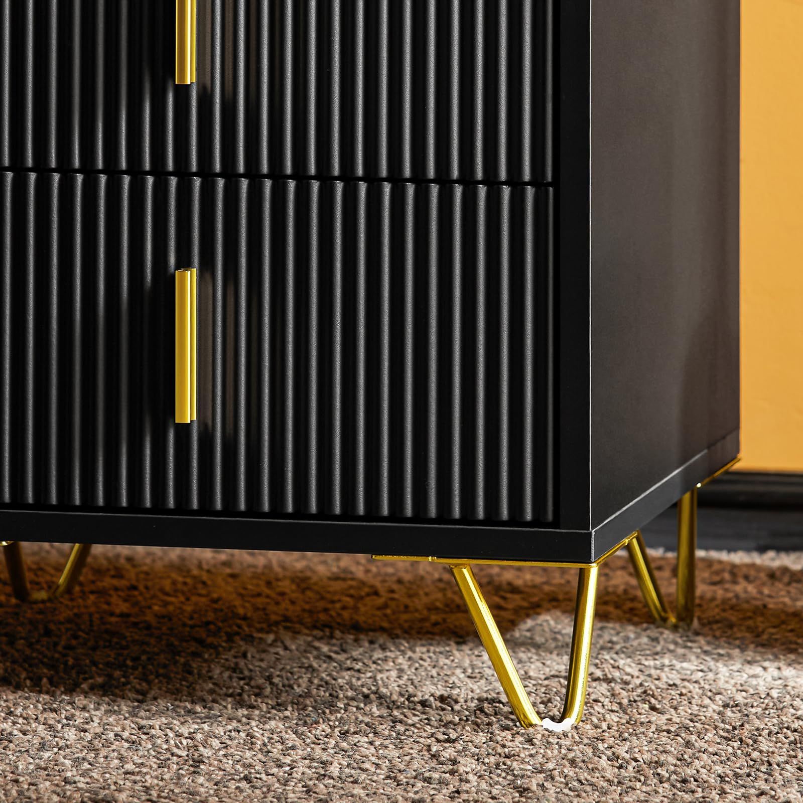 電話台 ベッド横