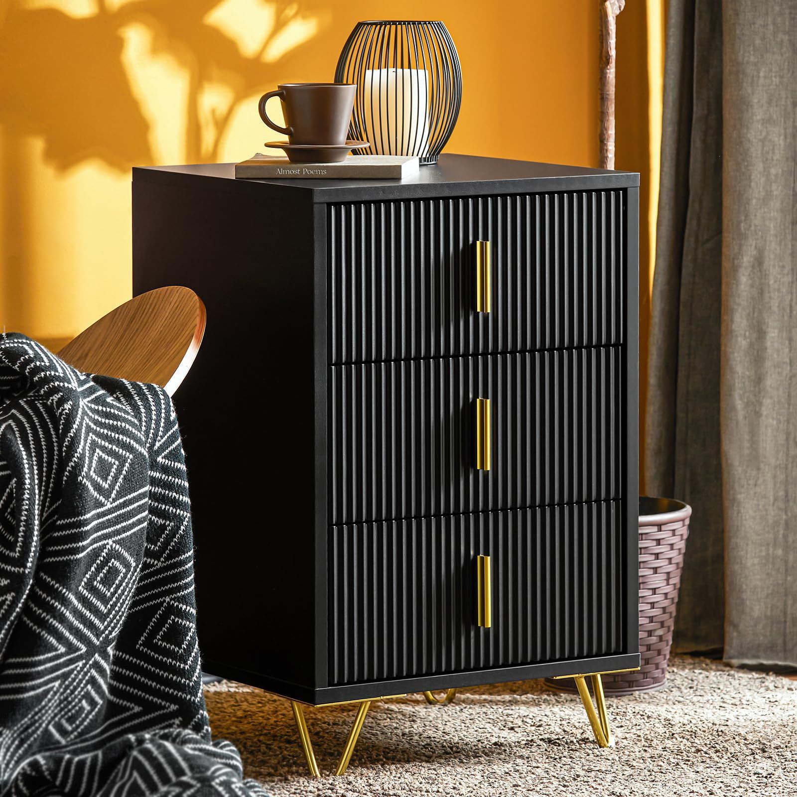 ナイトテーブル