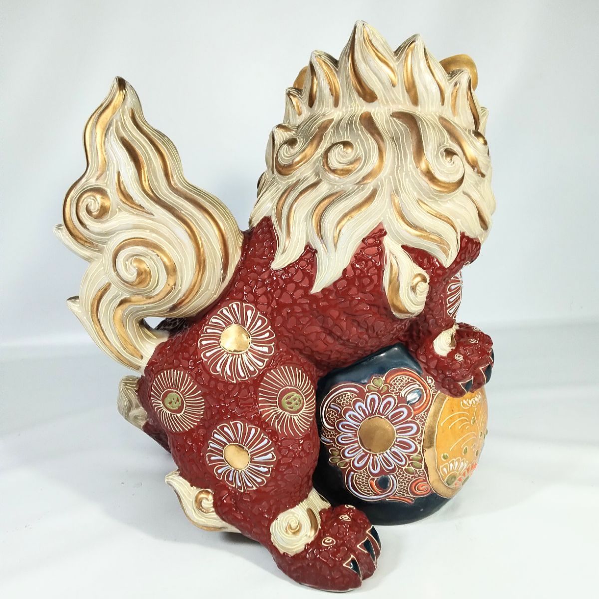 九谷焼 須栄義作 八幡窯 玉乗り獅子 高さ約30.0cm 置物 陶器 シーサー