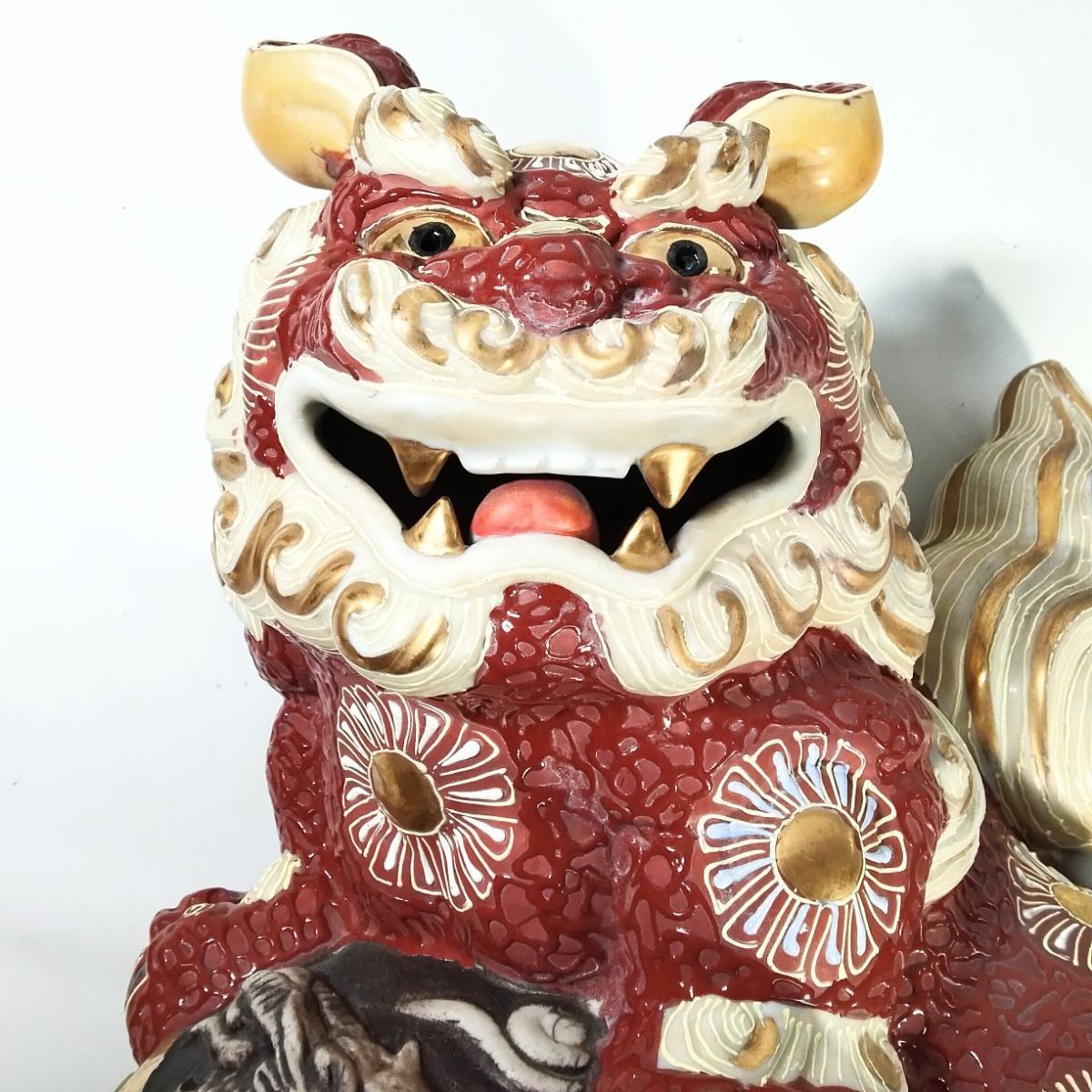 九谷焼 須栄義作 八幡窯 玉乗り獅子 高さ約30.0cm 置物 陶器 シーサー