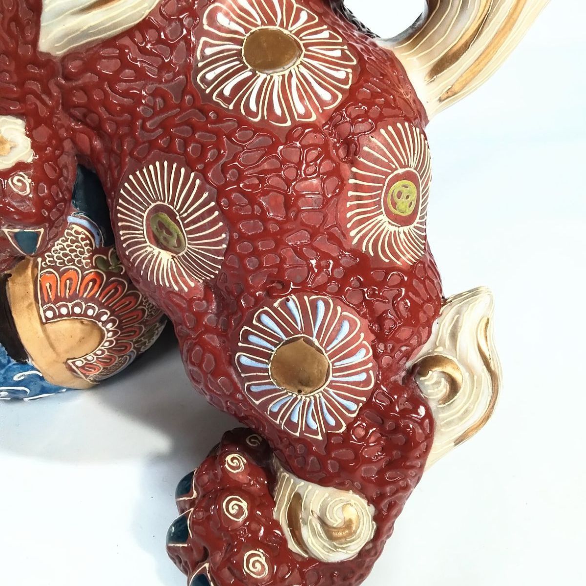 九谷焼 須栄義作 八幡窯 玉乗り獅子 高さ約30.0cm 置物 陶器 シーサー