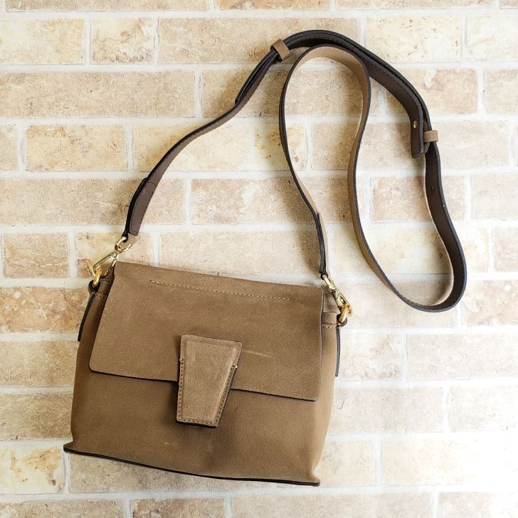 ジャンニキアリーニ ☆ スエードレザー フラップ ショルダーバッグ