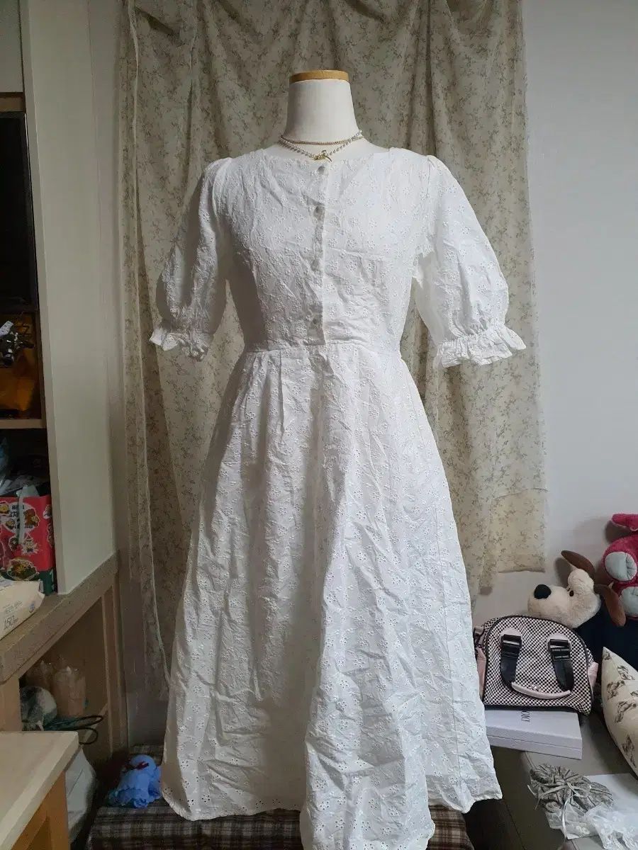 日本ヴィンテージ 白 エンブロイダリー レース ロング ONE PIECE