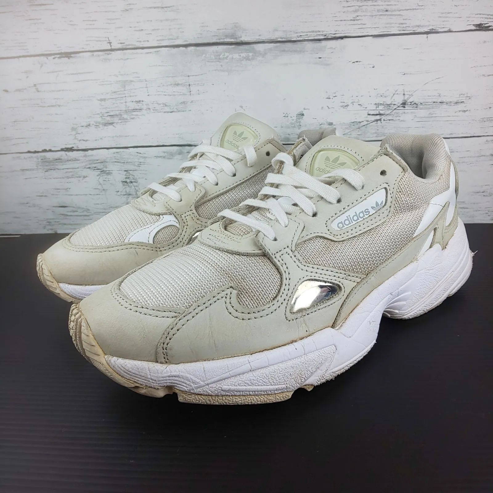 ADIDAS FALCON W アディダス ファルコン ダブリュー ホワイト 白 24cm 