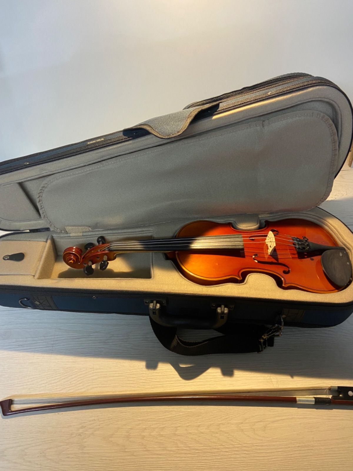 現状お渡し 中古】SUZUKI NO.210 1/4 バイオリン Anno 2017 - メルカリ