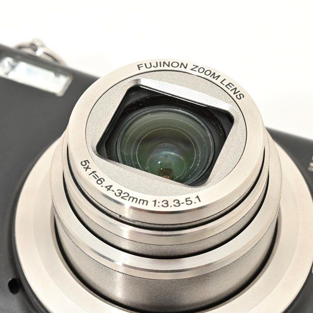 良品＞ FUJIFILM FinePix F100fd｜デジタルカメラ｜動作良好｜使用感