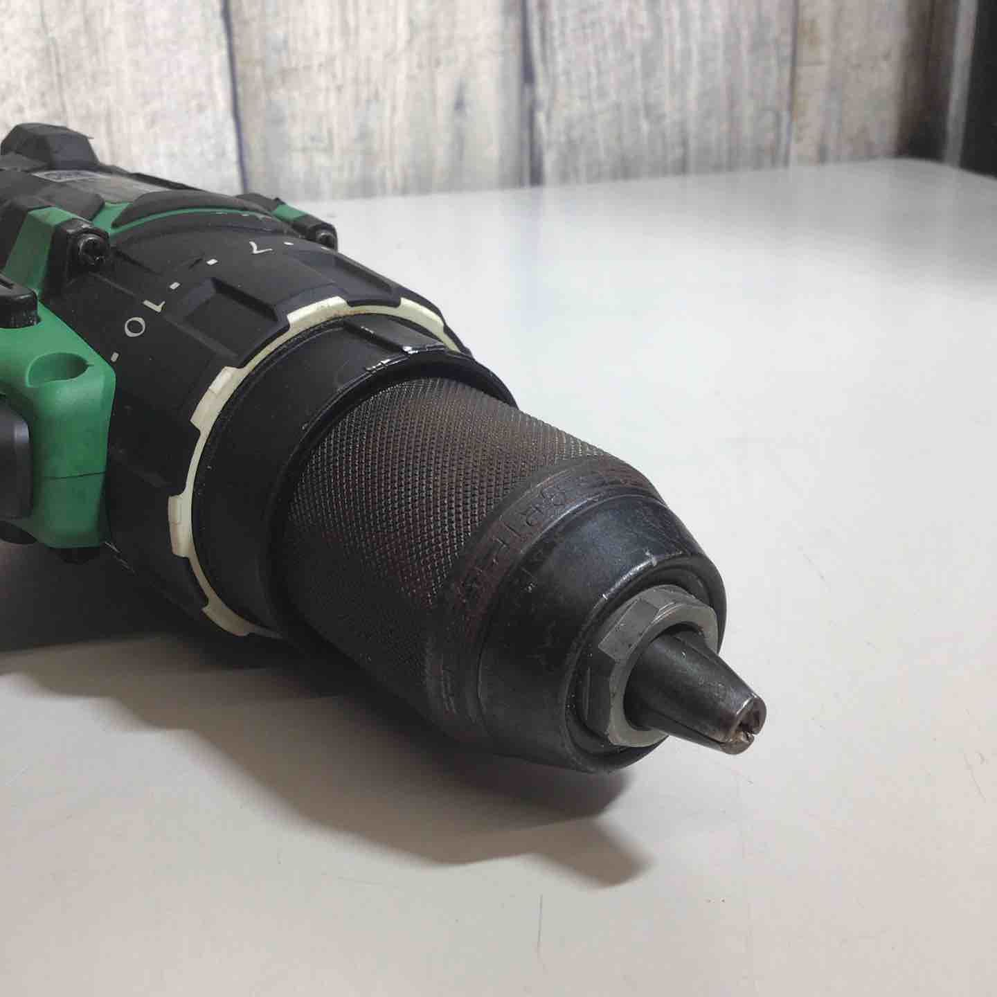 コードレスドリルドライバー