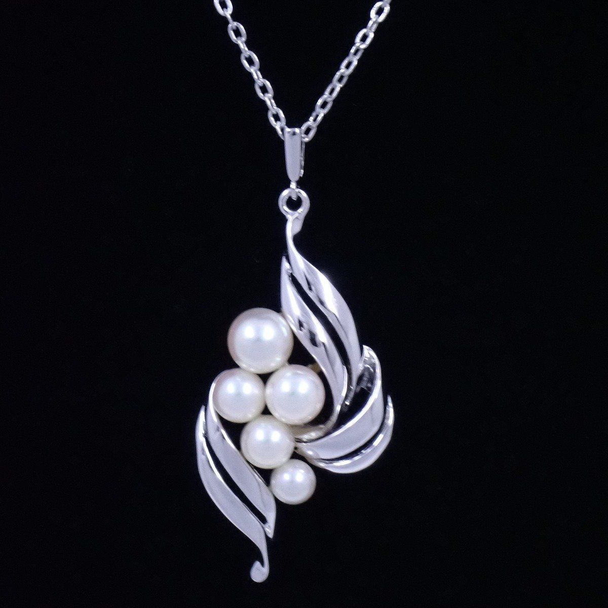 MIKIMOTO ミキモト ネックレス シルバー/パール5粒【いおき質店