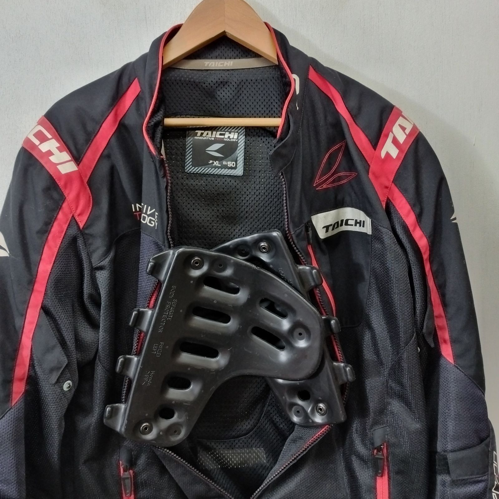 RS TAICHI INNOVATIVE TECHNOLOGY タイチ レーサー メッシュ