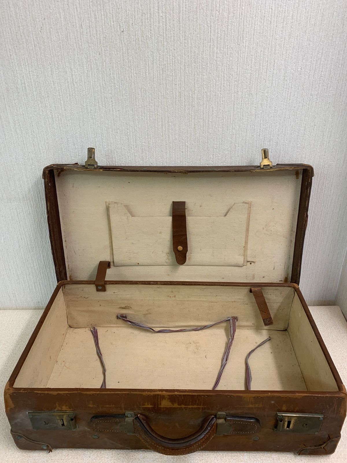 フォロー割対象商品】ヴィンテージ 本革大型トランク アタッシュケース