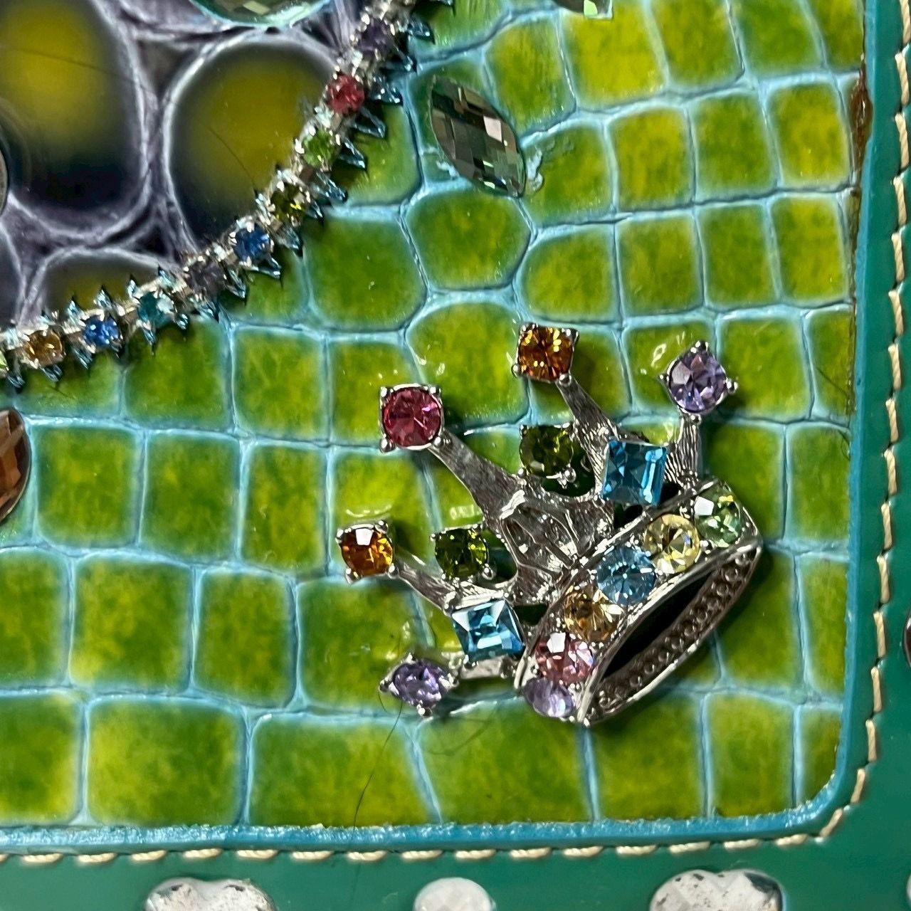 極美品】ミケランジェロ MICHELANGELO ビジュー装飾 長財布 クラウン