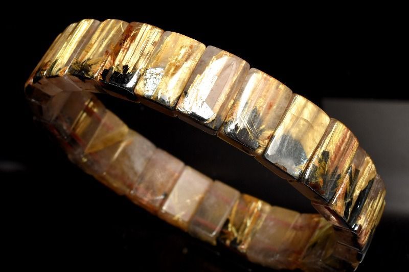 1点物】母岩入り！ ヘマタイトインタイチンルチルクォーツ 7-8x12