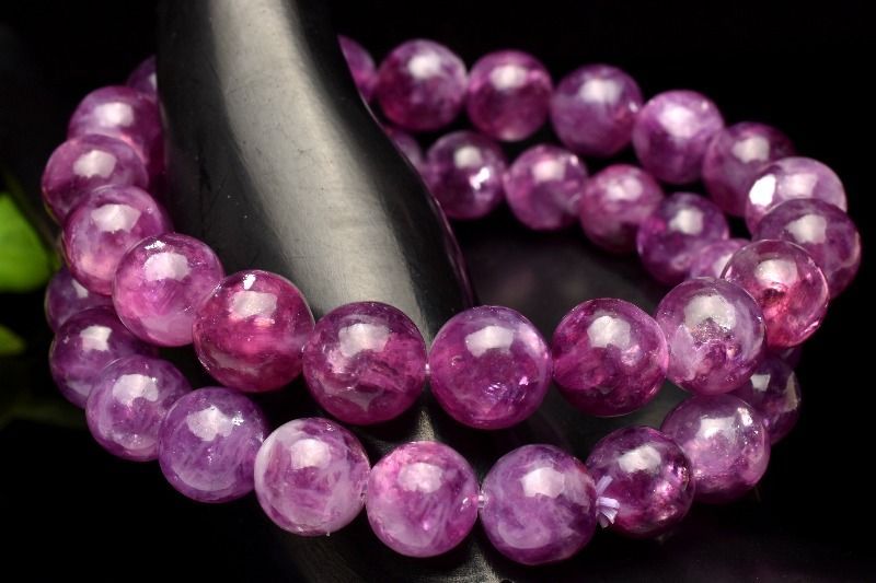 高発色ピンク レピドライト(リチア雲母) 10.5mm ブレスレット 1個売り