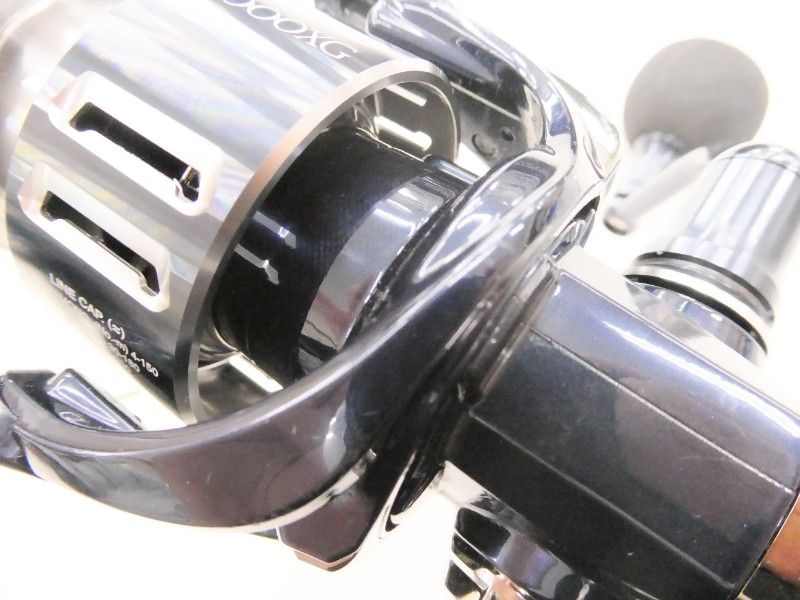  シマノ 21ツインパワー XD 4000 XG 04- スピニングリール リール