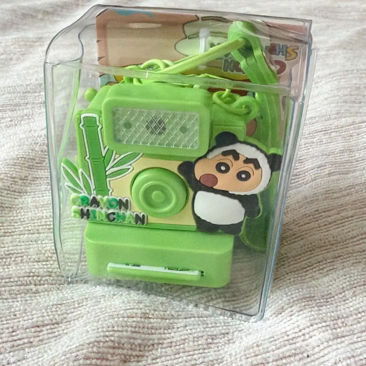 パンダ クレヨンしんちゃん チェキ ポラロイド カメラ キーホルダー