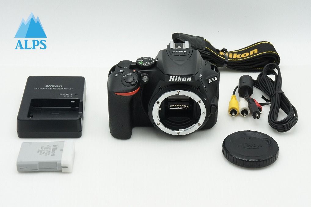 美品 Nikon ニコン D5500 ボディ デジタル一眼レフカメラ 260130j