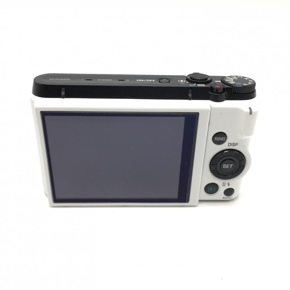 超美品】カシオ デジタルカメラ 白 EXILIM EX-FC300S 通電確認済