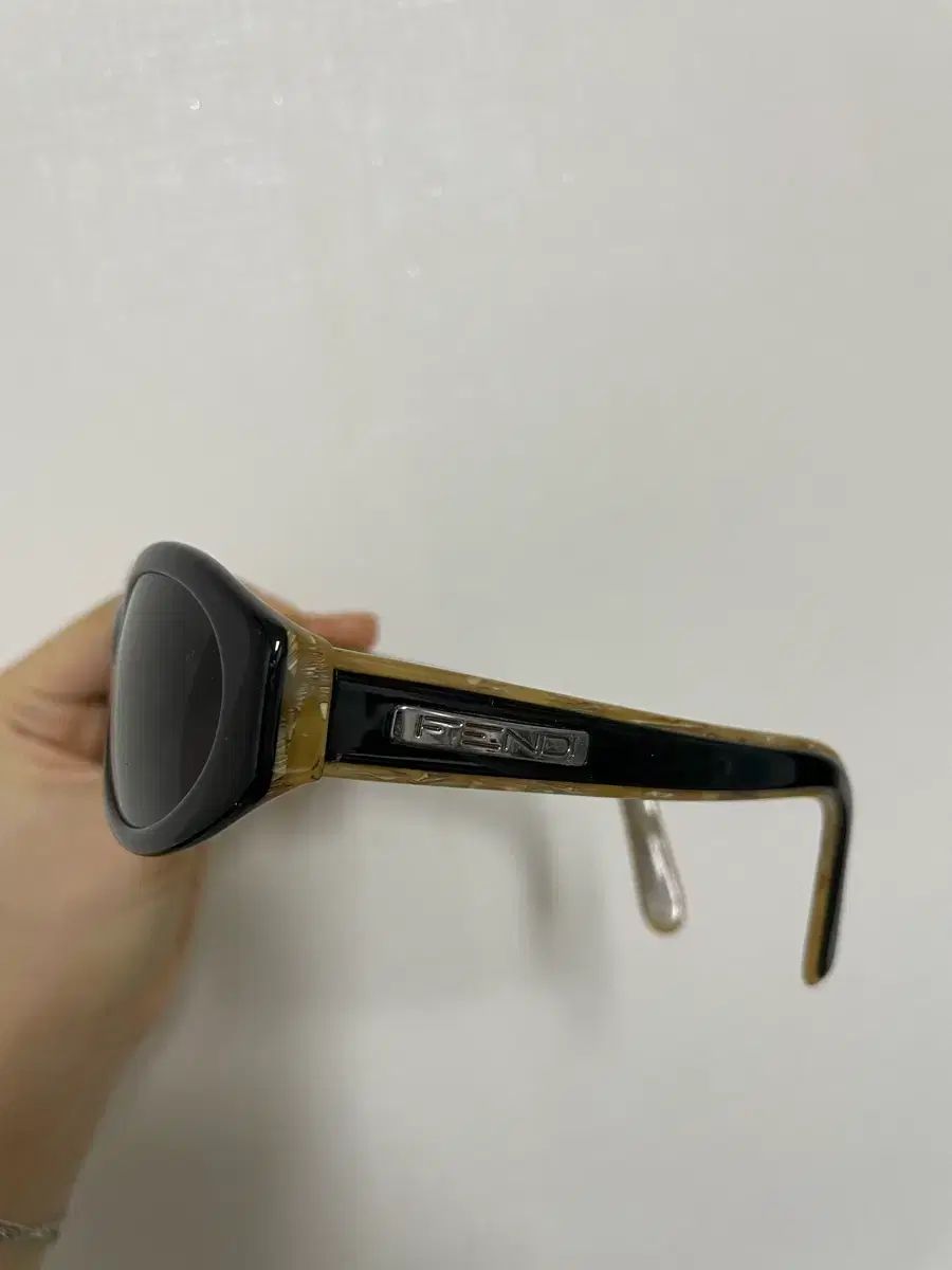 ヴィンテージ FENDI フェンディ サングラス - メルカリ