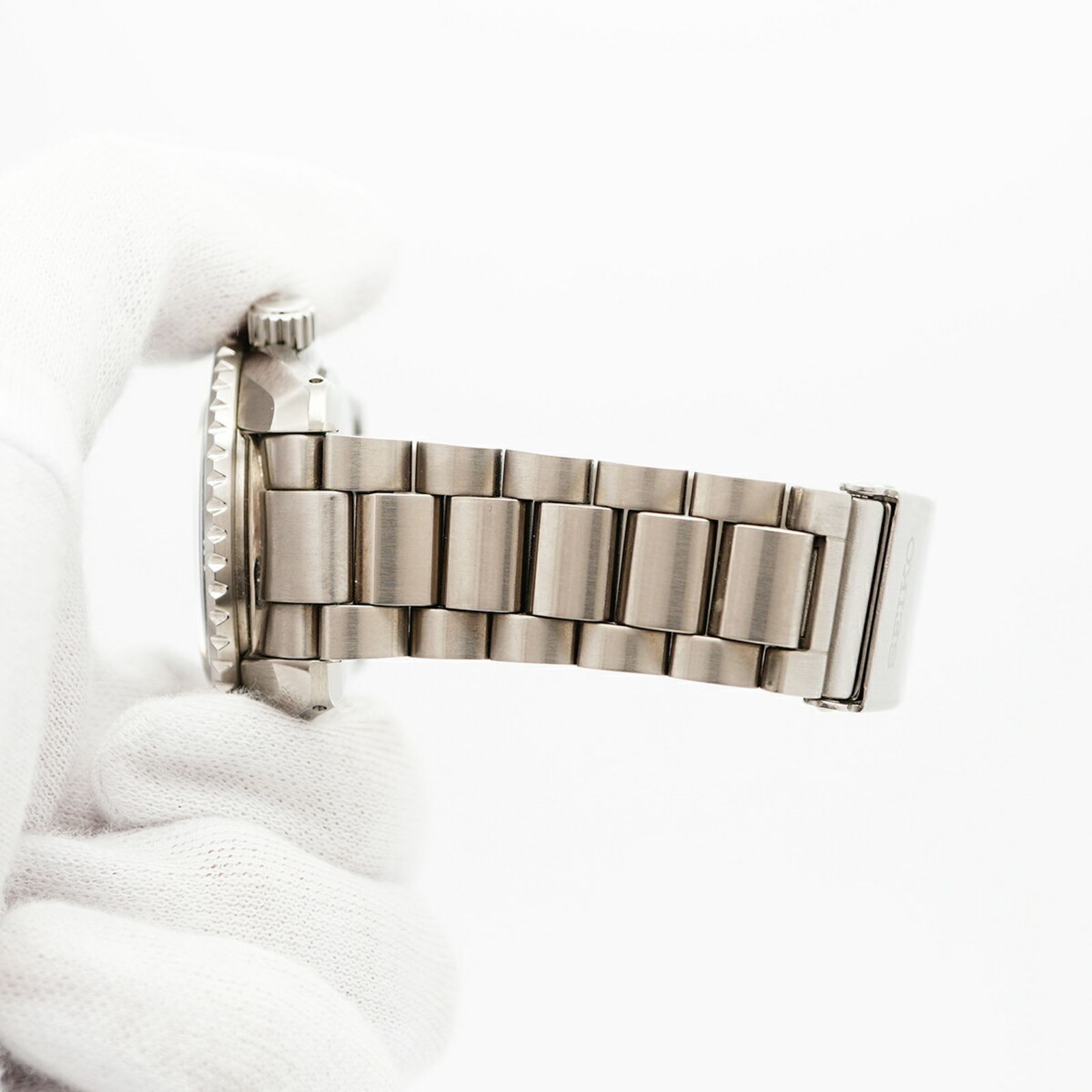 シルバー文字盤腕時計