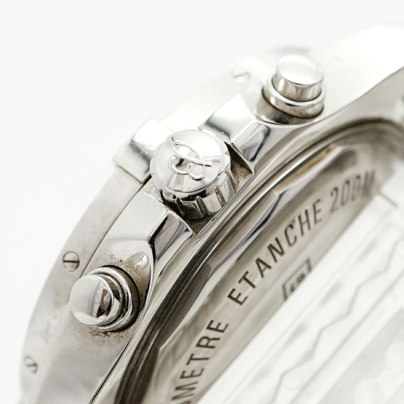 黒文字盤腕時計