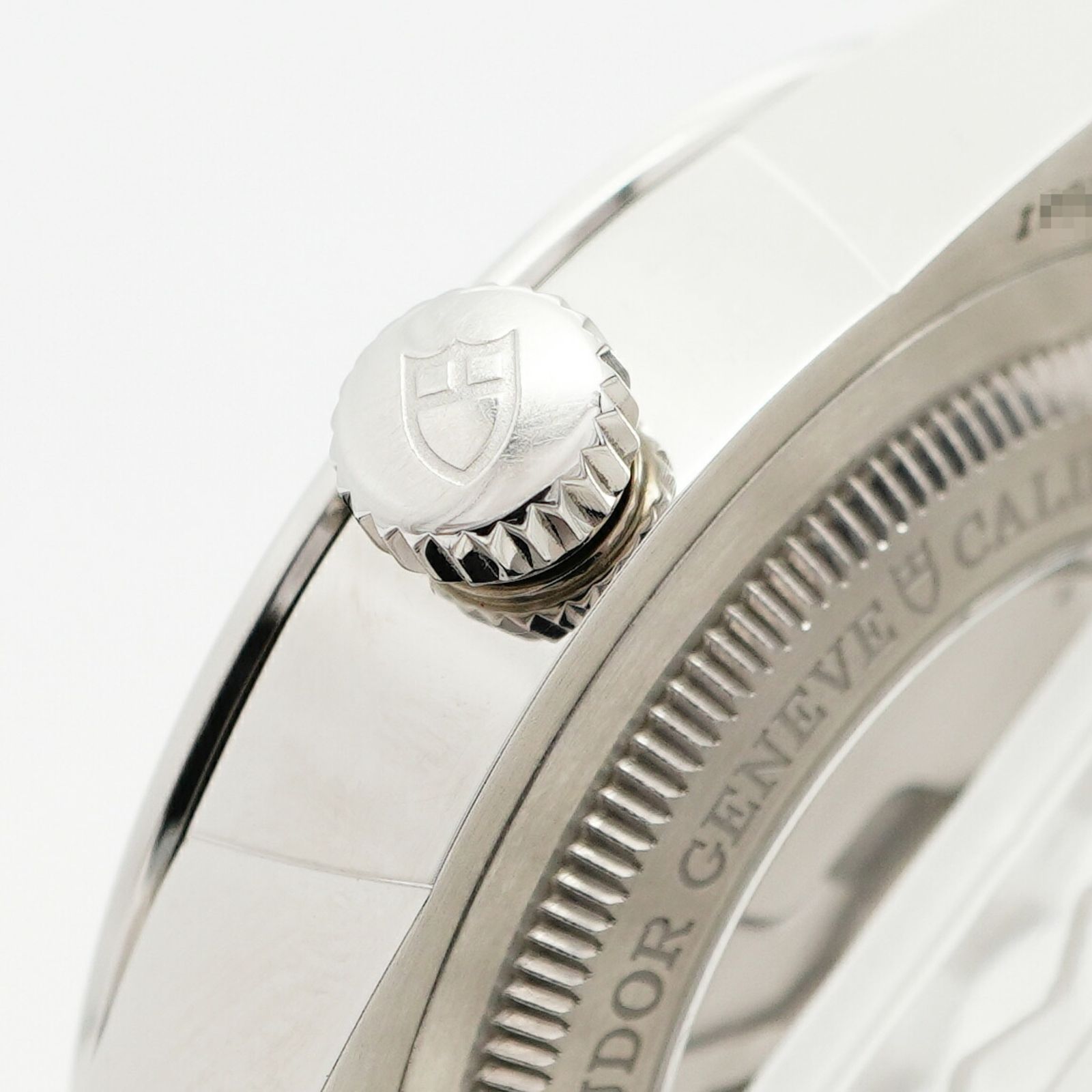 シルバー文字盤腕時計