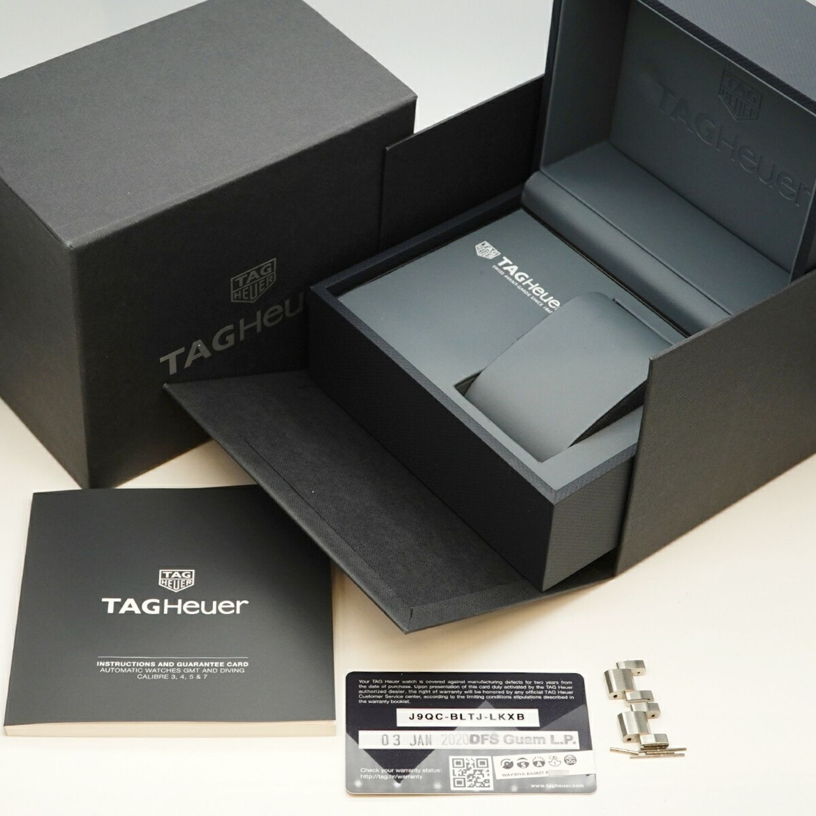 WAY201A 黒文字盤腕時計