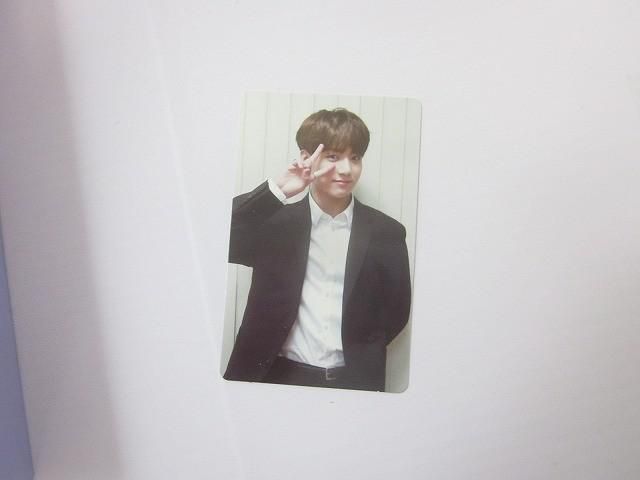 韓流 防弾少年団 BTS MEMORIES OF 2018 トレカ ジョングク DVD 中古品