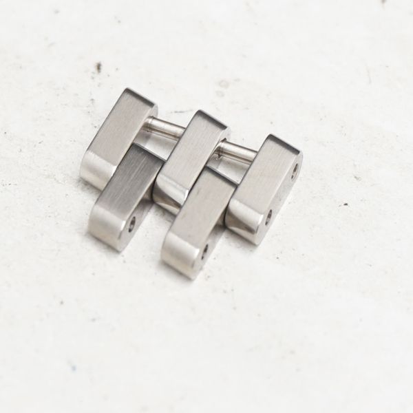 良品 ブライトリング 13050 純正コマ 1コマ シルバー 18mm用 メンズ