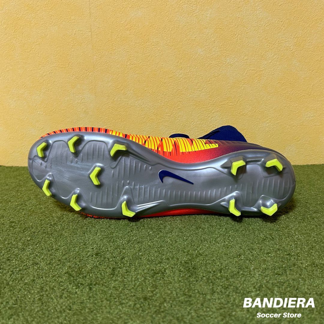 新品・未使用】NIKE ナイキ サッカースパイク マーキュリアル スーパー